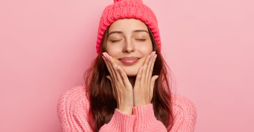 8 Powerful Ways to Get Glowing Skin in the Winter