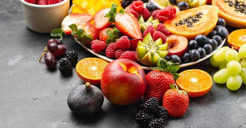 The Health Impact of Eating Too Many Fruits Daily: Pros & Cons